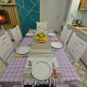 Denis Comfort Apartamento