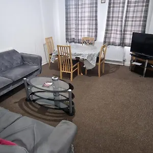 Simple 2bed Flat In Edinburgh. Apartamento Edimburgo